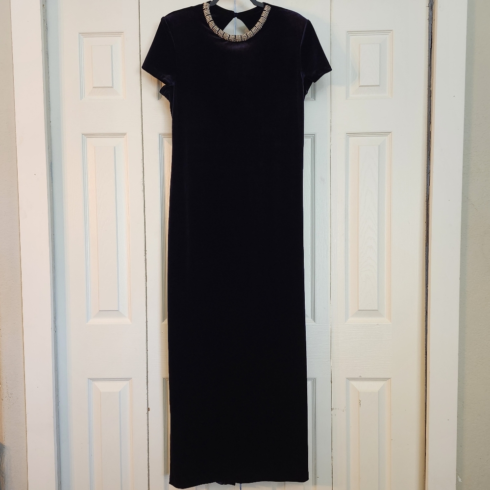 Patra Vintage Navy Blue Heavy Silver Neckline‎ Velvet Evening Gown Size L